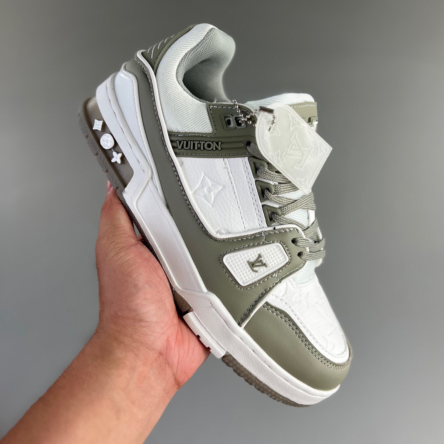 Louis vuitton lv trainer sneaker gray 2