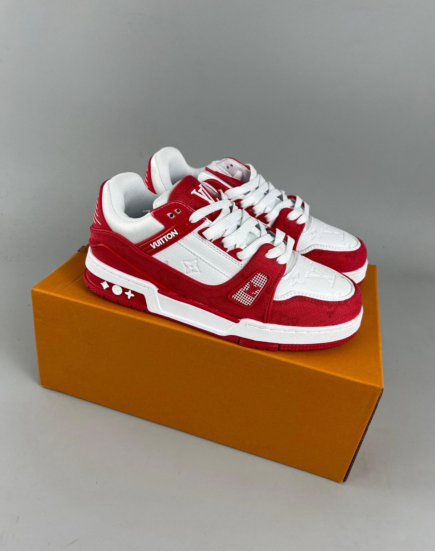 Louis vuitton lv trainer sneaker red & white monogram canvas