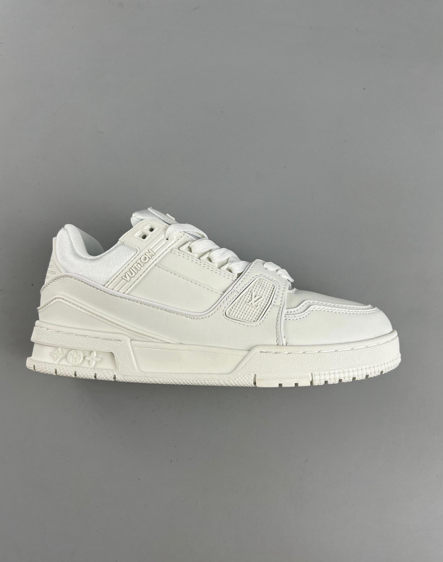 Louis vuitton lv trainer sneaker sports shoes