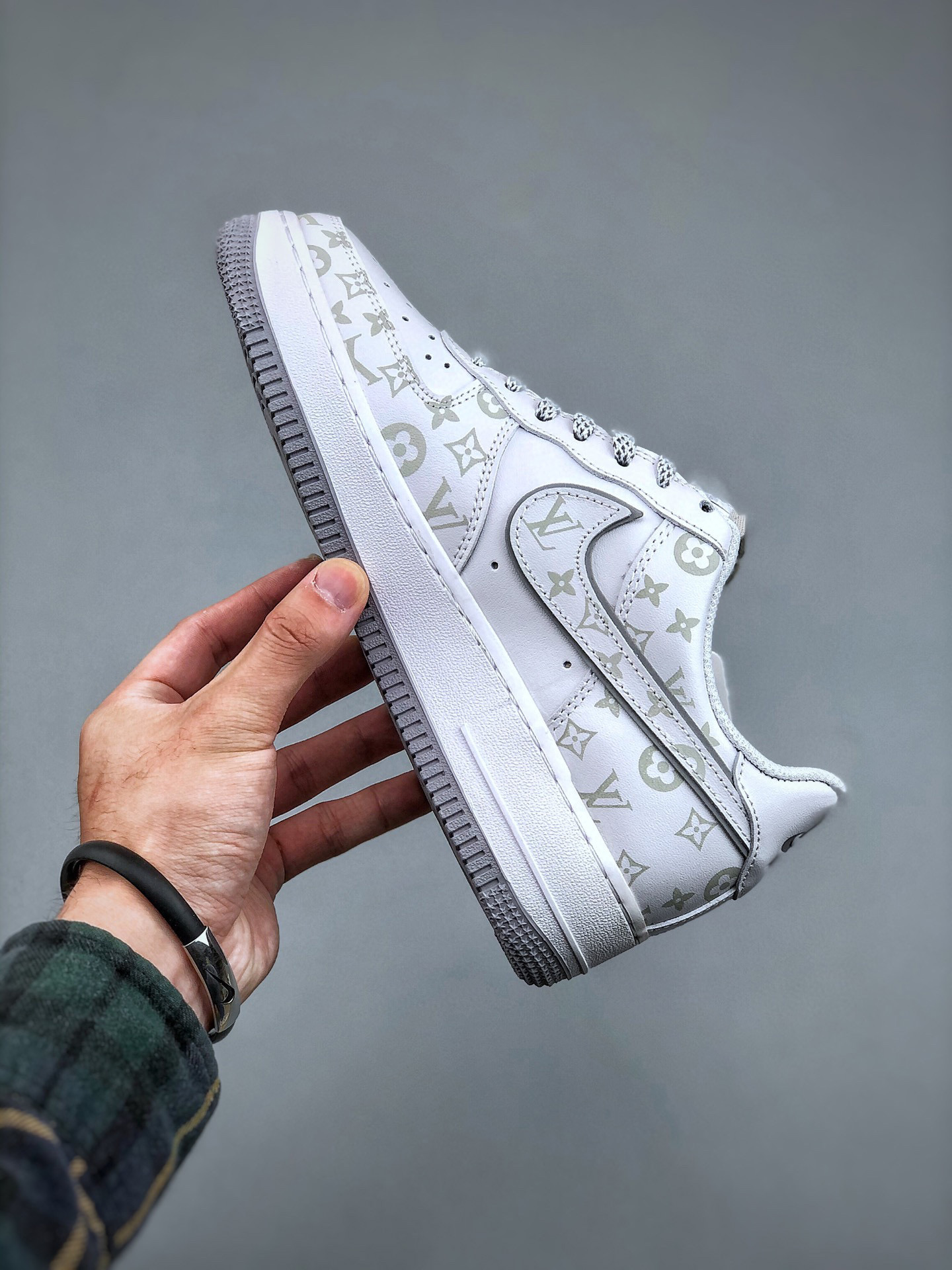 Louis vuitton nike air force 1 low grey monogram -000yv9twmhz