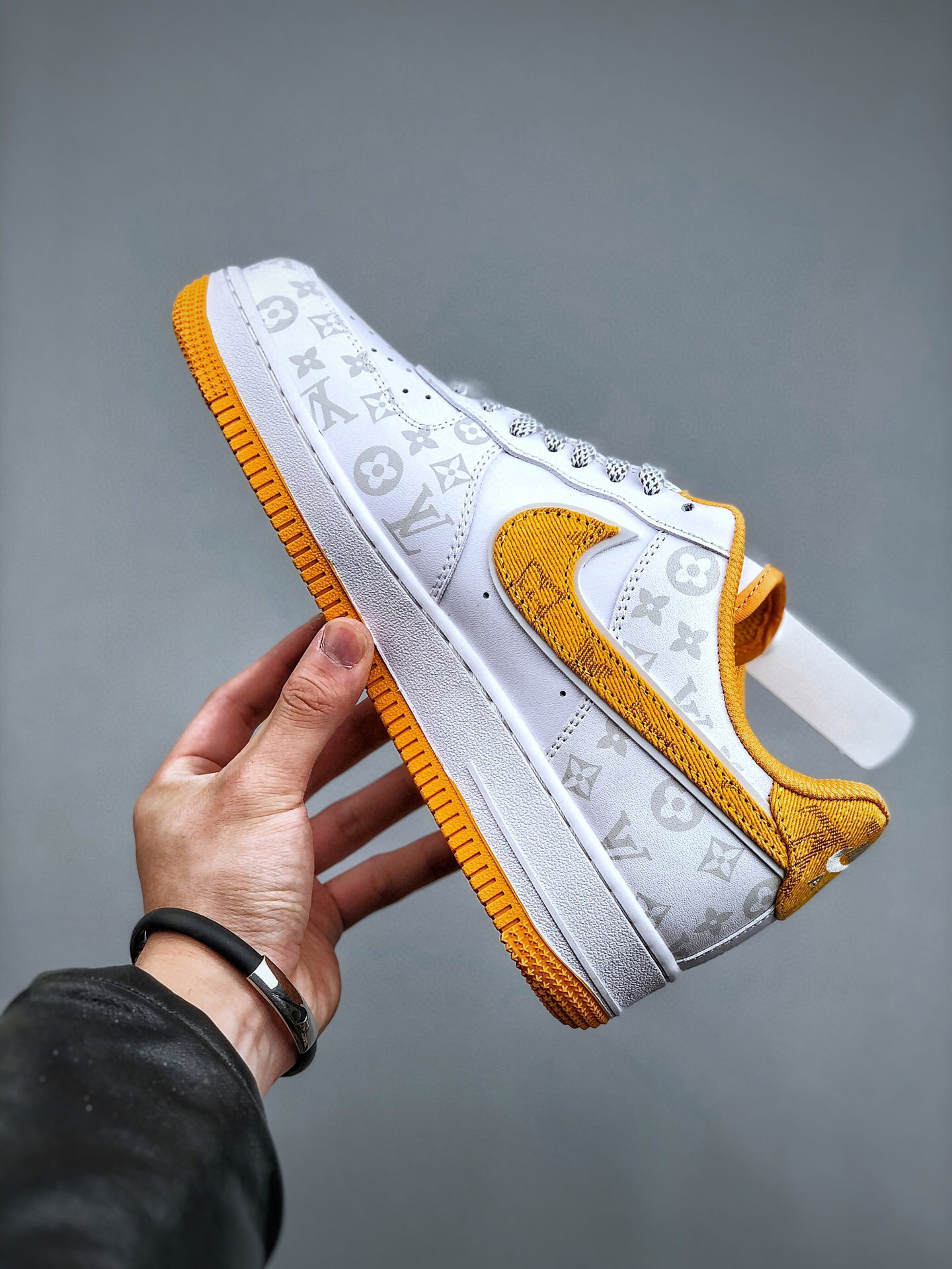 Louis vuitton nike air force 1 low orange grey monogram -000byeelfky