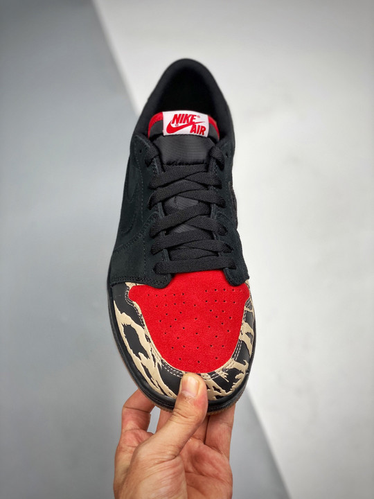 Solefly x air jordan 1 low carnivore