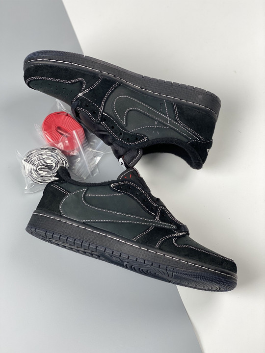 Travis scott x air jordan 1 low og black/phantom