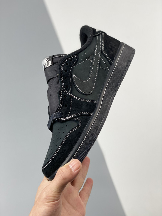 Travis scott x air jordan 1 low og black/phantom