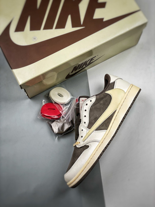 Travis scott x air jordan 1 low og reverse mocha dm7866-162