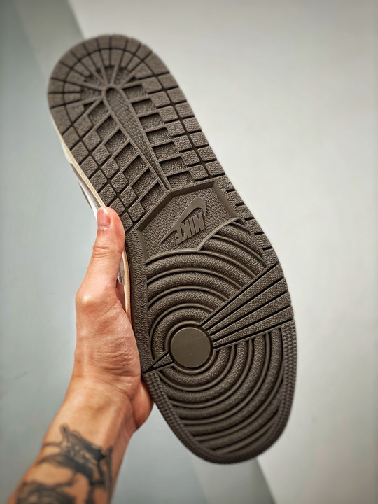 Travis scott x air jordan 1 low og reverse mocha dm7866-162