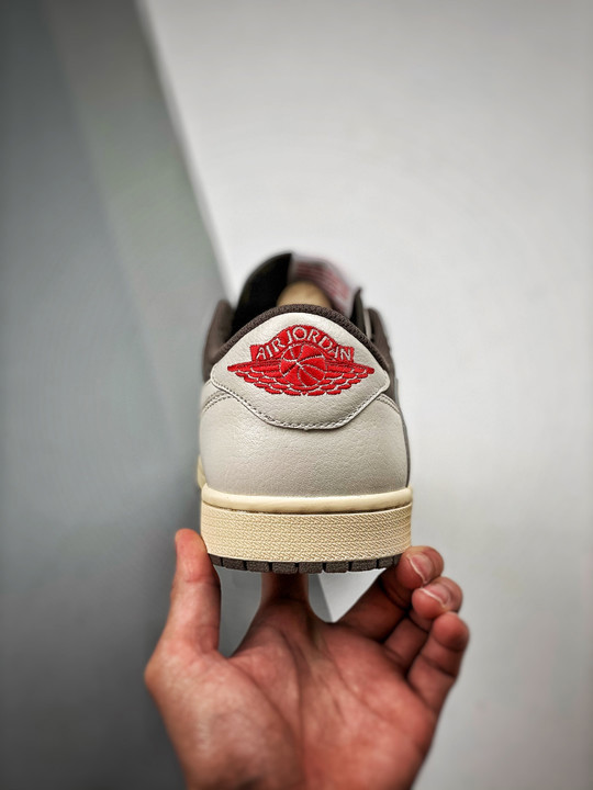 Travis scott x air jordan 1 low og reverse mocha dm7866-162