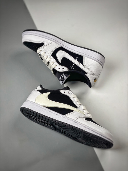 Travis scott x air jordan 1 low og sail/black
