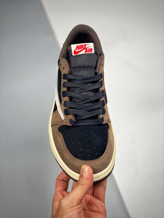 Travis scott x air jordan 1 low og sp dark mocha