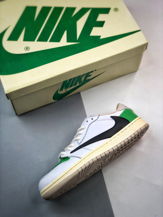 Travis scott x air jordan 1 low og sp white green black