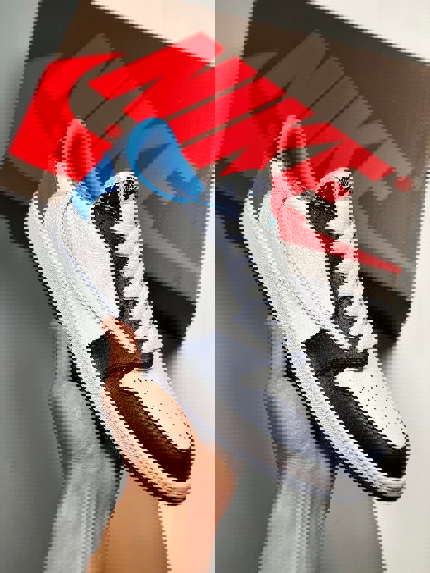 Travis scott x air jordan 1 low uncwhite navy blue