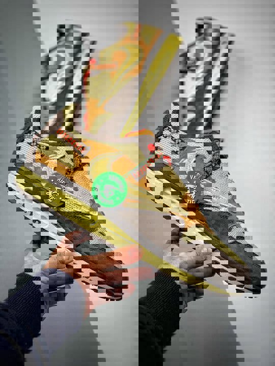 Travis scott x nike air max 1