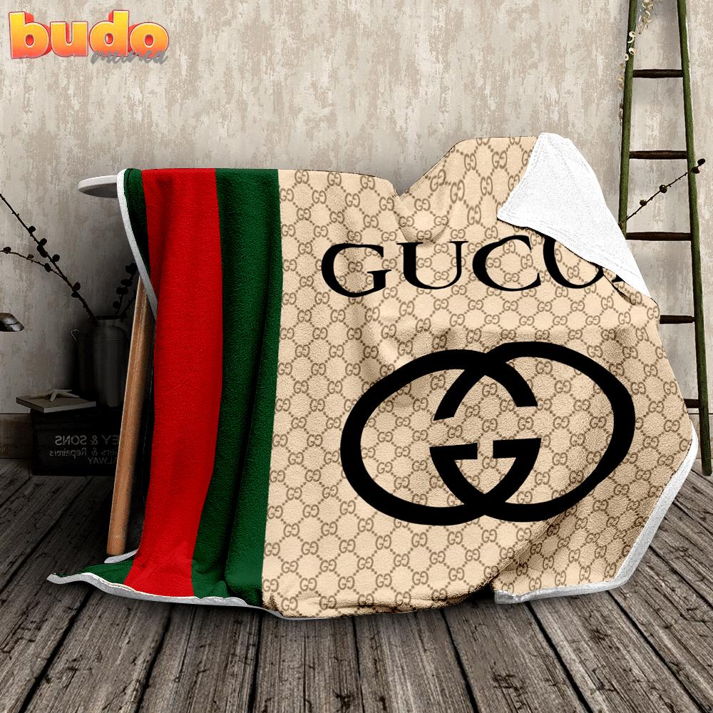 Gucci beige fashion logo luxury brand blanket fleece home decor