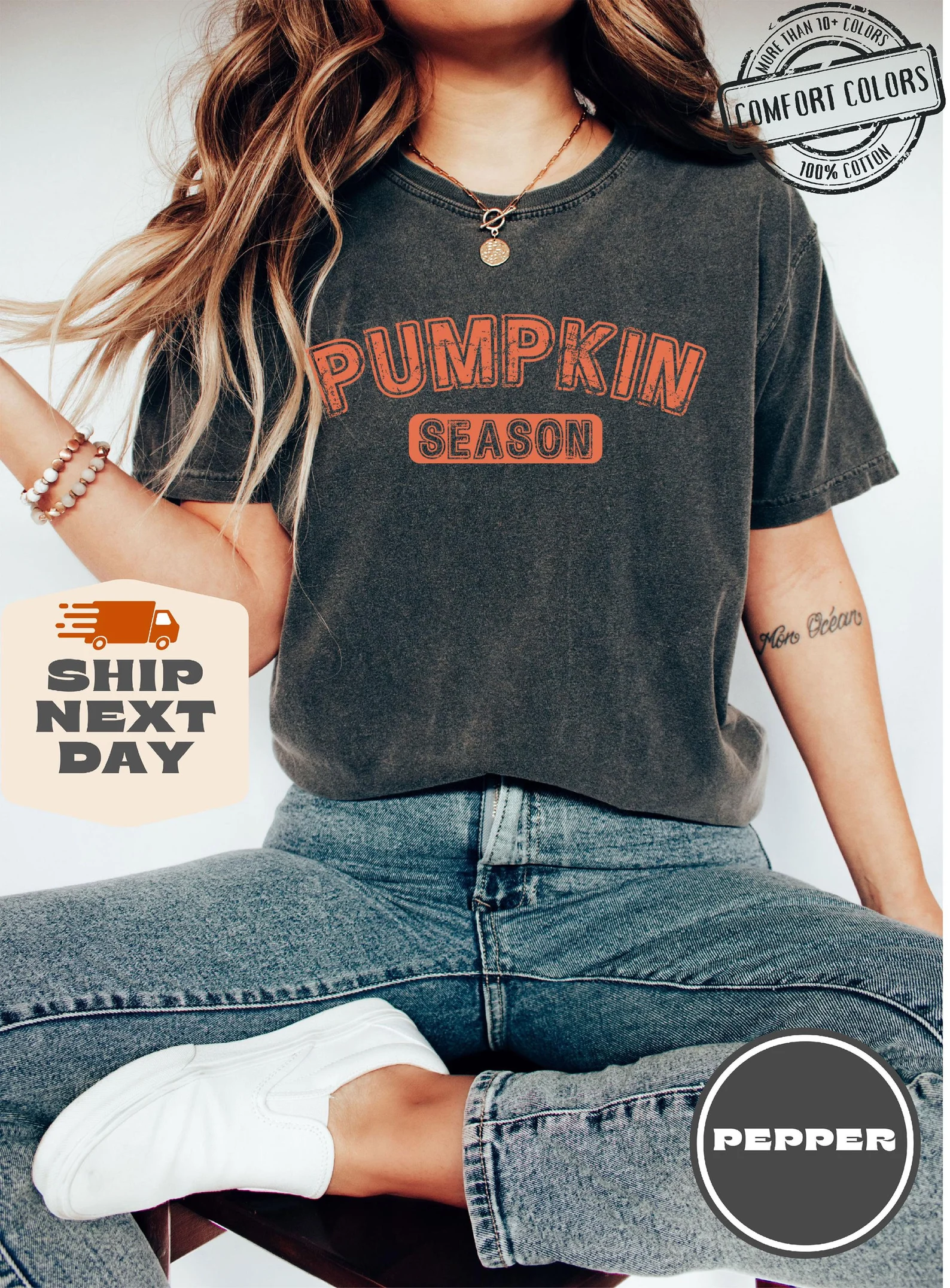 Retro Pumpkin Season Comfort Colors®, Vintage Fall Sweatshirt, Fall Gifts, Autumn Shirt, Woman Halloween Crewneck, Thanksgiving Family Gifts