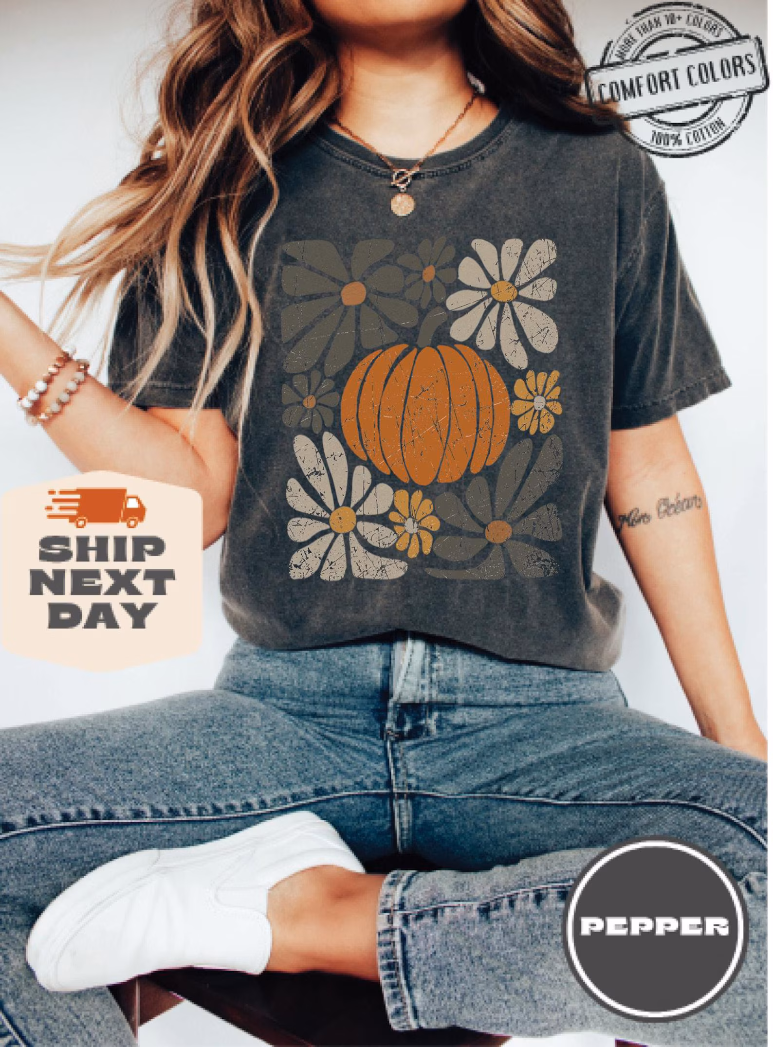 Floral Pumpkin Shirt Comfort Colors®, Boho Floral Fall Sweatshirt, Retro Pumpkin Crewneck, Halloween Shirts For Women, Autumn Clothing Gifts