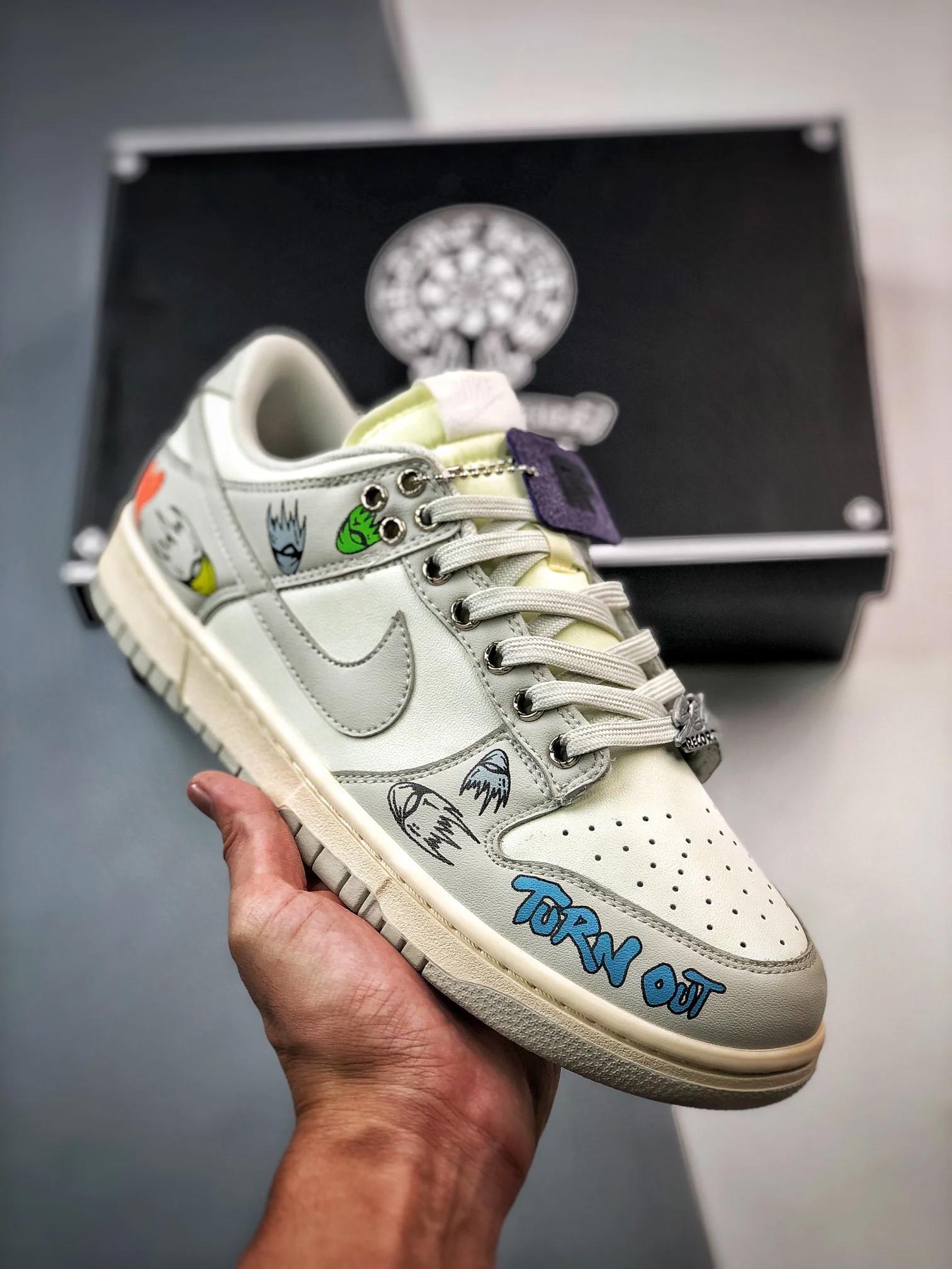 dunk white bone
