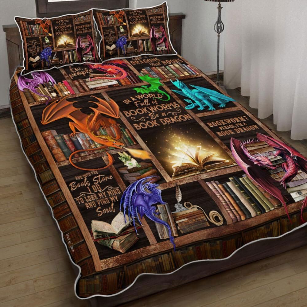 Book lovers quilt set in a worls full of bookworms be a book dragon