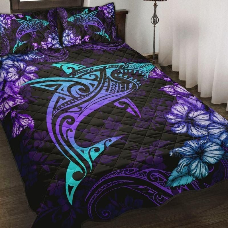 Shark hibiscus hawaii quilt set