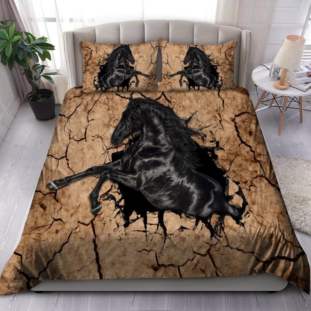 Black horse bedding set
