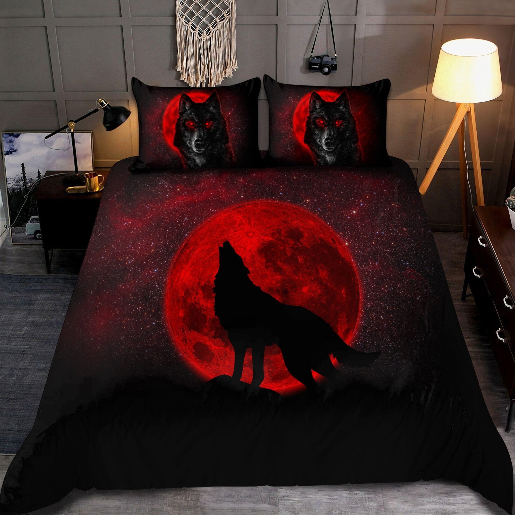 Wolf bedding set wolf in the moon red