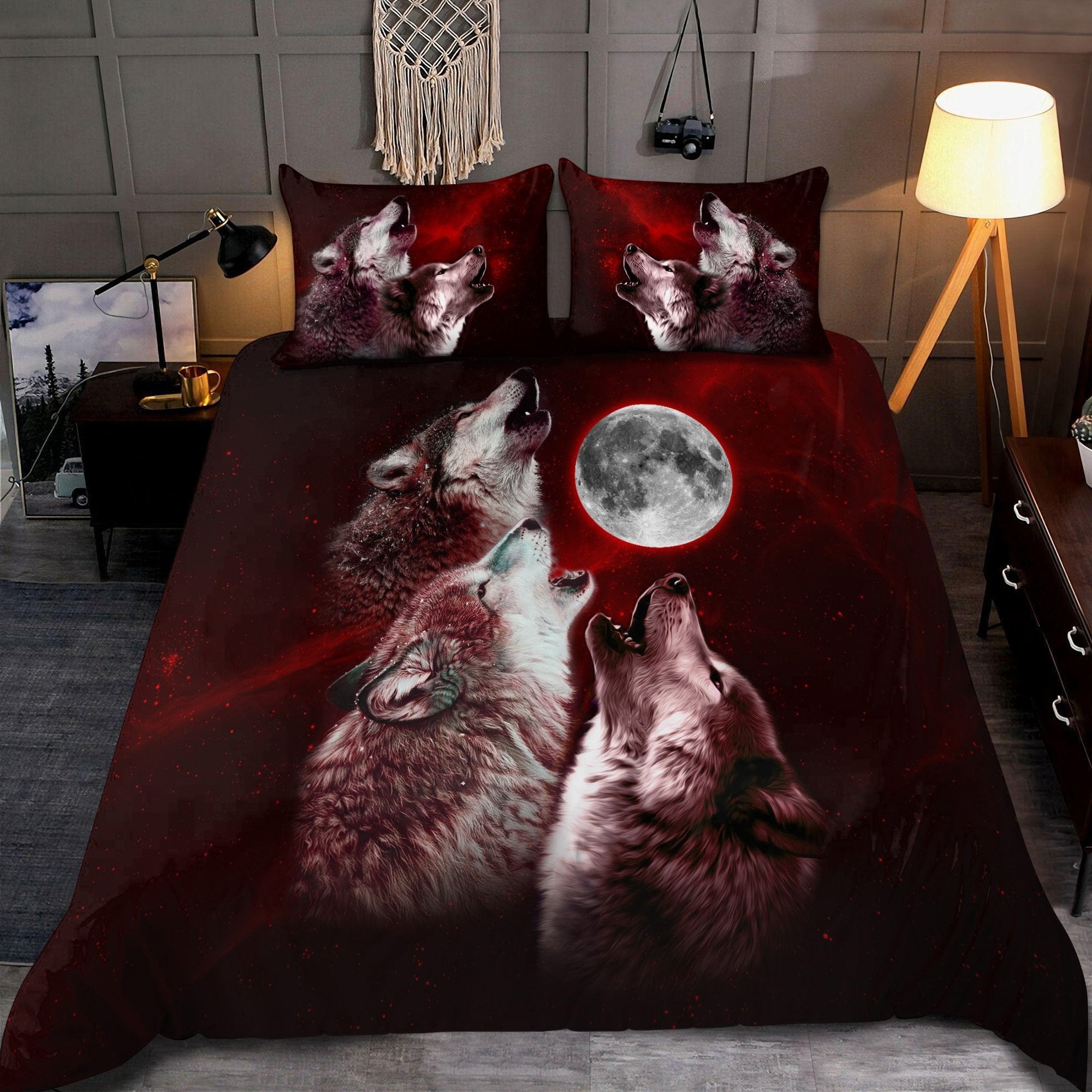Wolf howling bedding set red