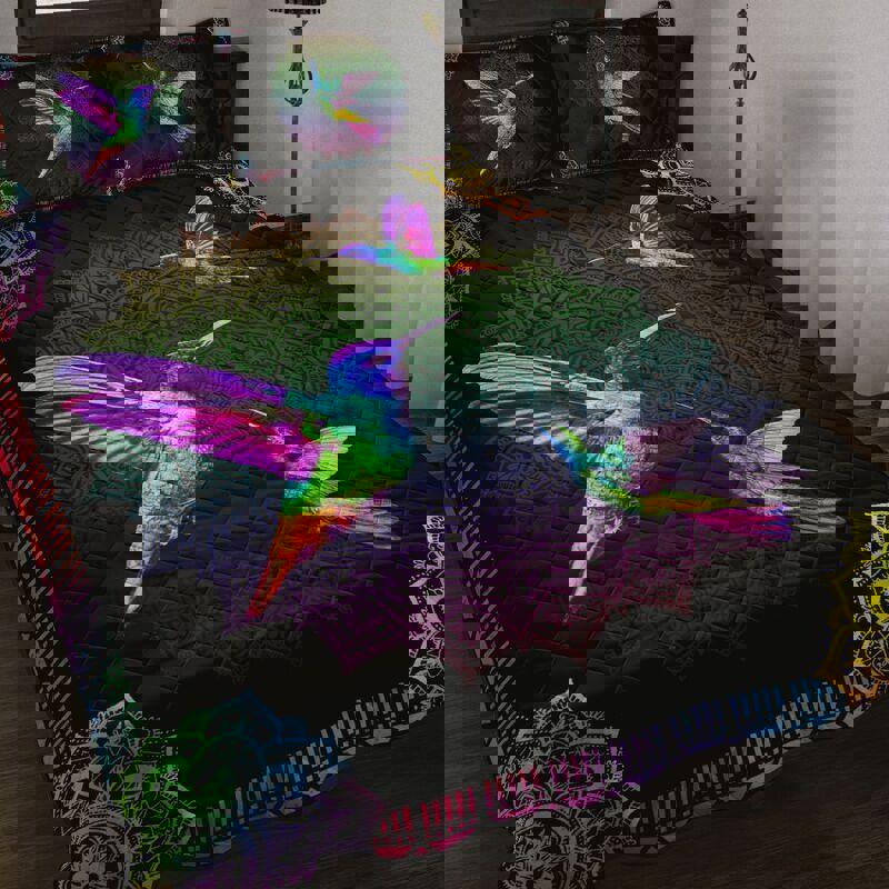 Colorful mandala hummingbird quilt set