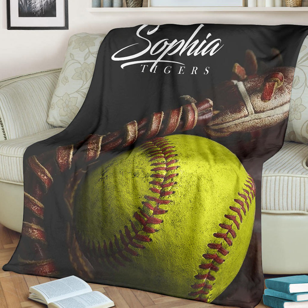 Personalized softball blanket