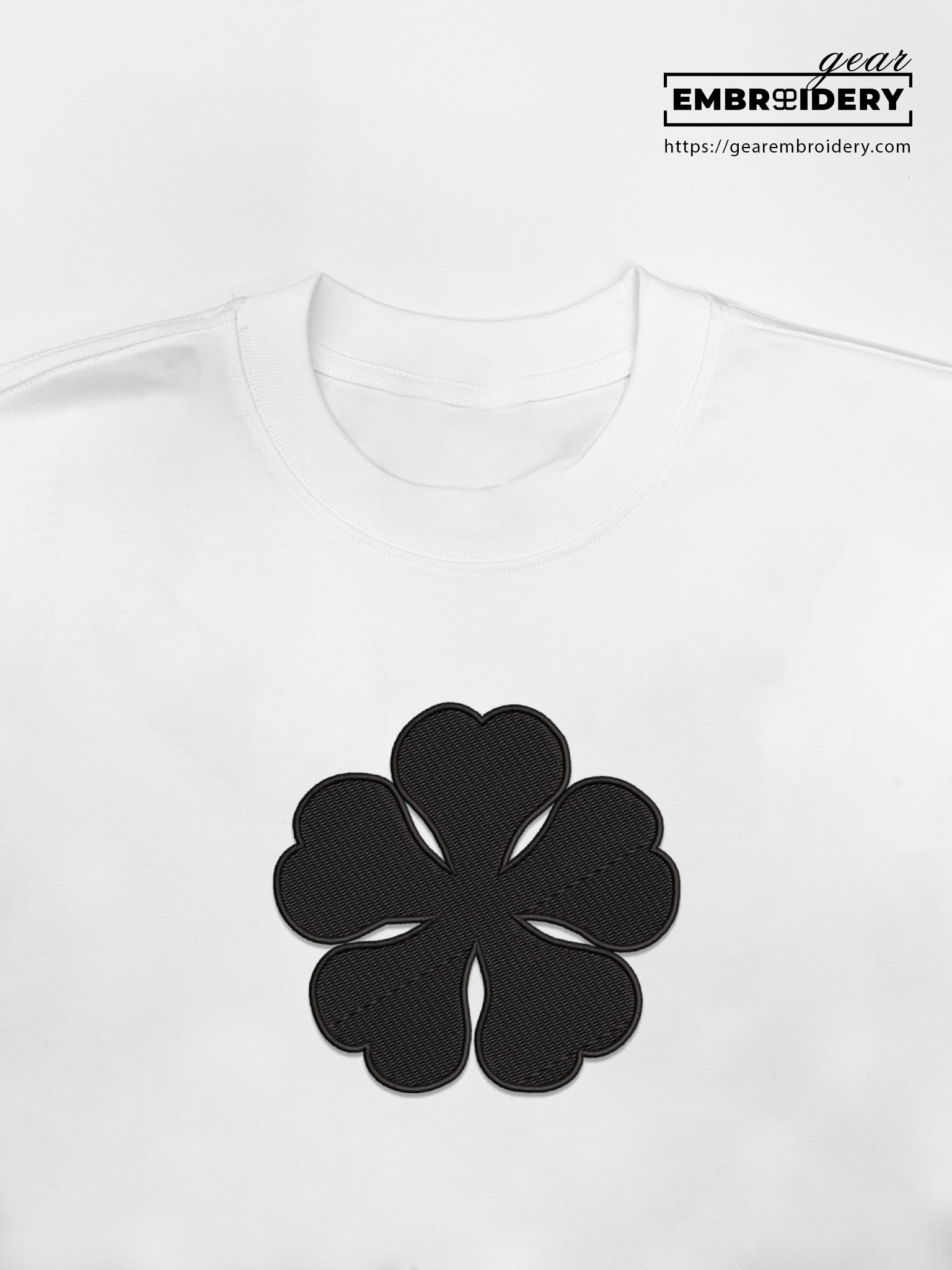 Five leaf clover Black Clover Anime Embroidered Design Personalized Embroidered T Shirt Sweatshirt Hoodie Clothing BC011