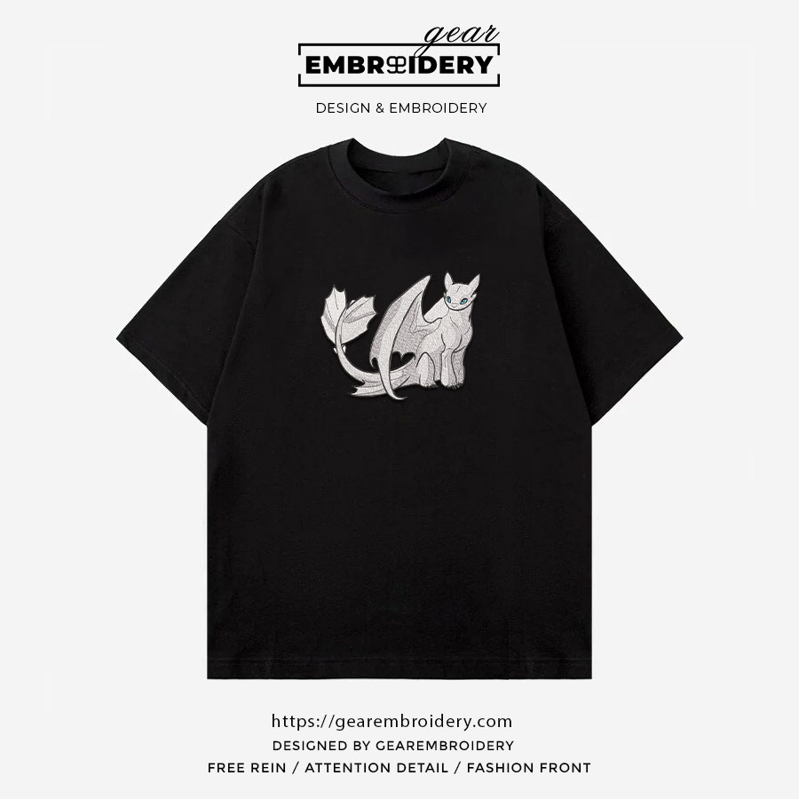 Light fury How to Train a Dragon Personalized Embroidered T Shirt Sweatshirt Hoodie Clothing HTD003