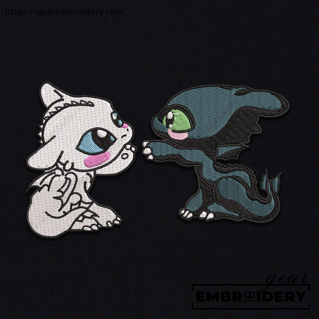 Toothless & light fury How to Train a Dragon Personalized Embroidered T Shirt Sweatshirt Hoodie Clothing HTD006