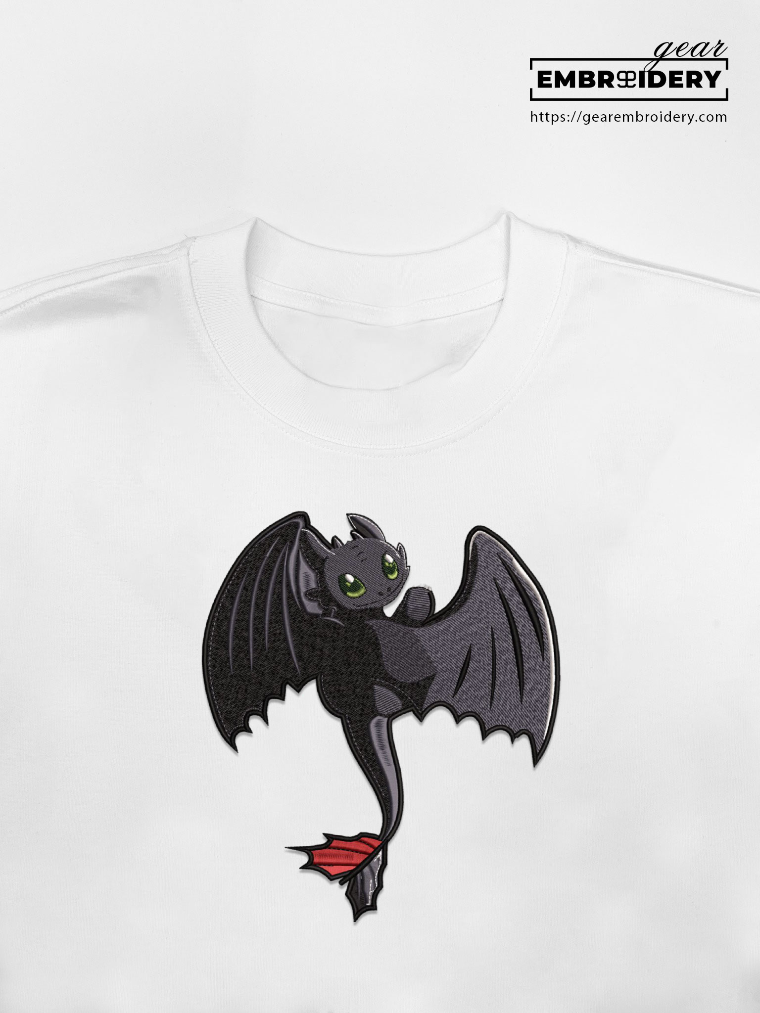 Toothless How to Train a Dragon Personalized Embroidered T Shirt Sweatshirt Hoodie Clothing HTD009