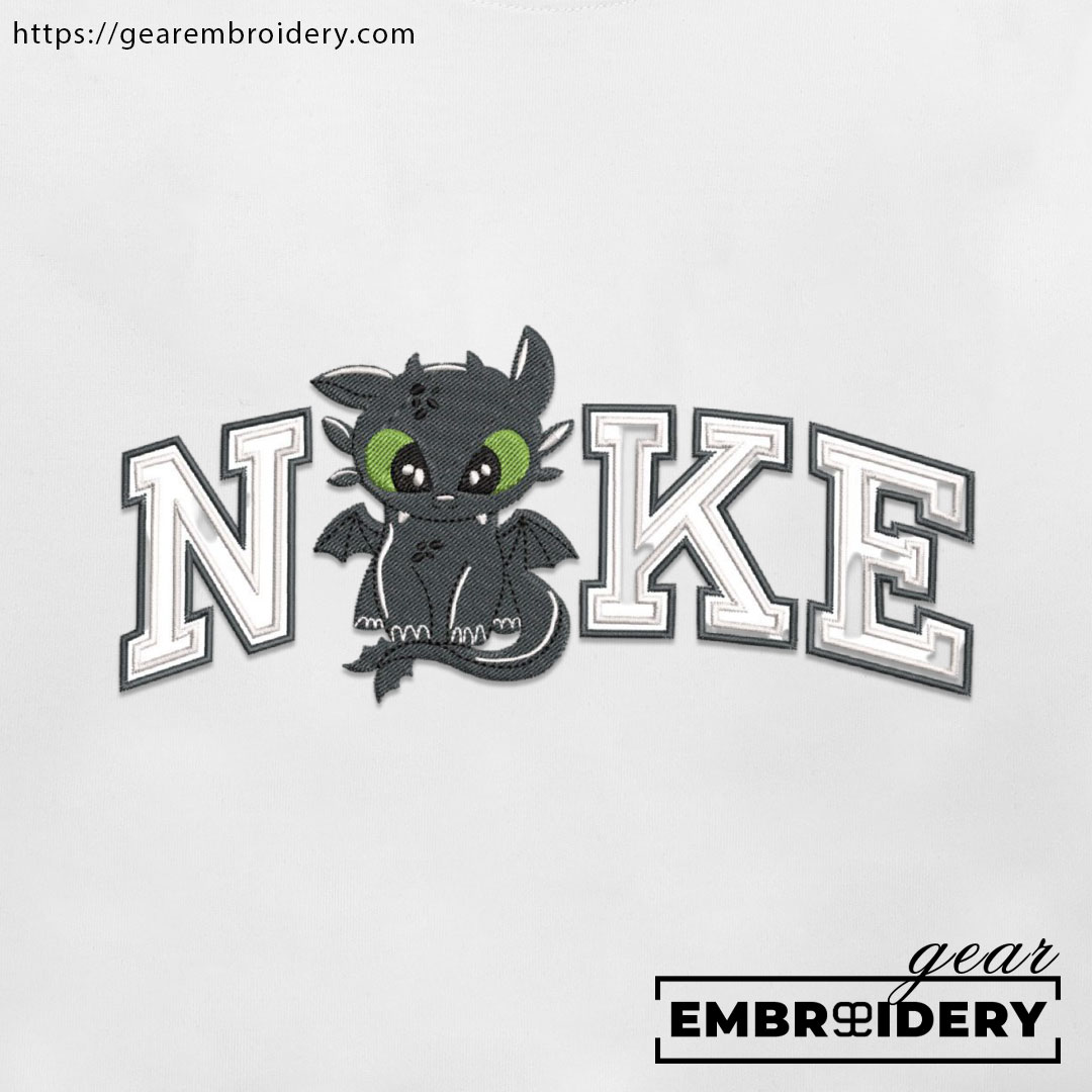 Toothless How to Train a Dragon Personalized Embroidered T Shirt Sweatshirt Hoodie Clothing HTD010