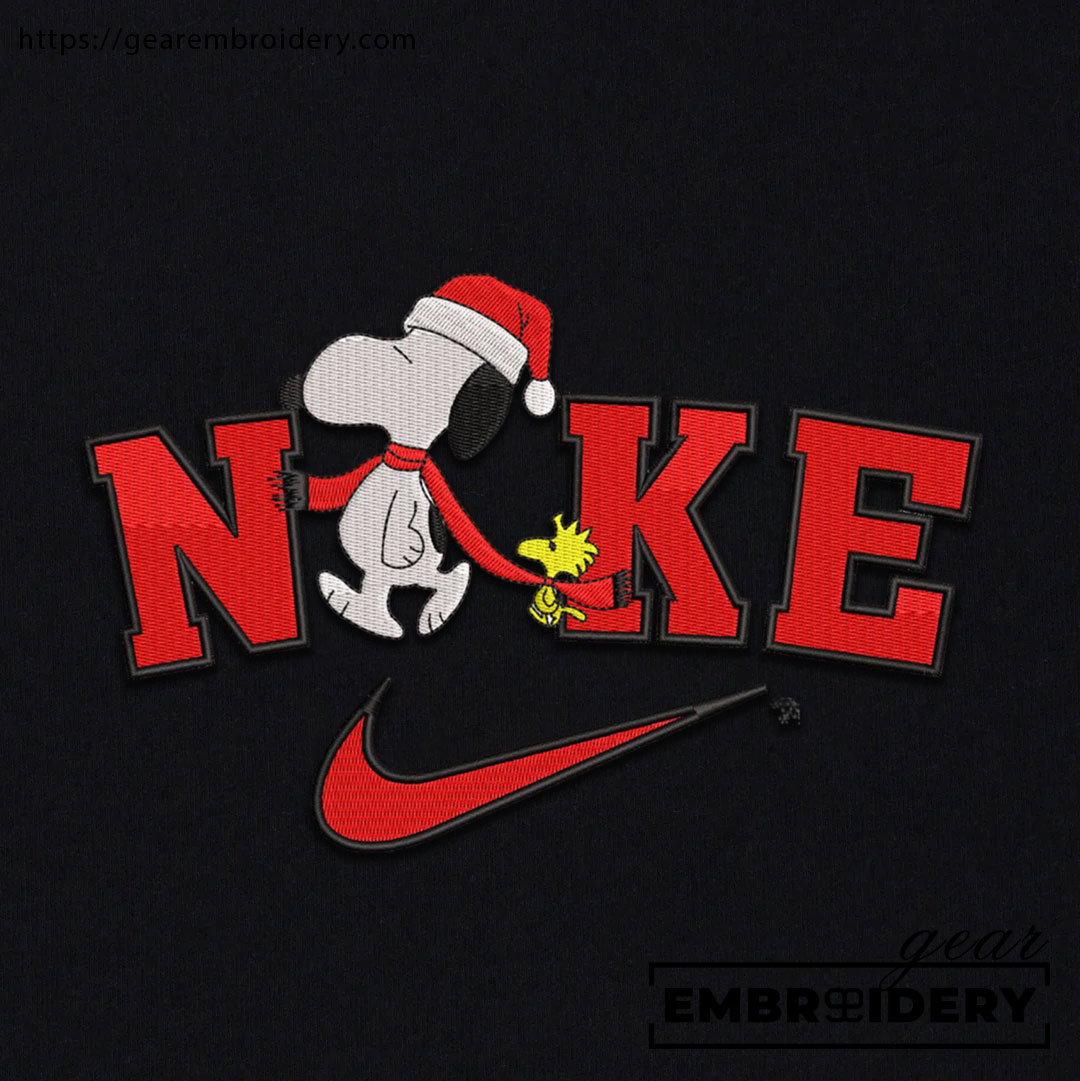 Snoopy christmas snoopy Embroidered Personalized Embroidered T Shirt Sweatshirt Hoodie Clothing OTC045