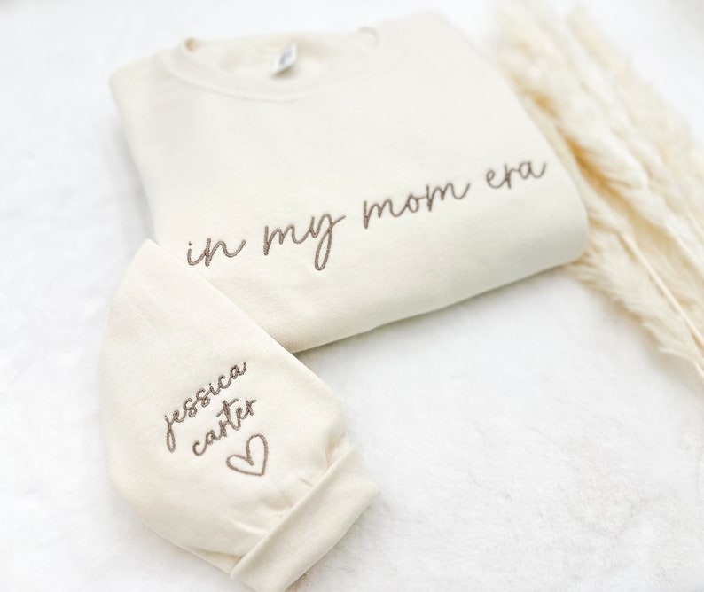 Embroidered In my mom era Custom Sweatshirt with kids names-Personalized-Soft-Mama-Grandma-Gift for her Mom,Trendy Mom Apparel, Mother's Day