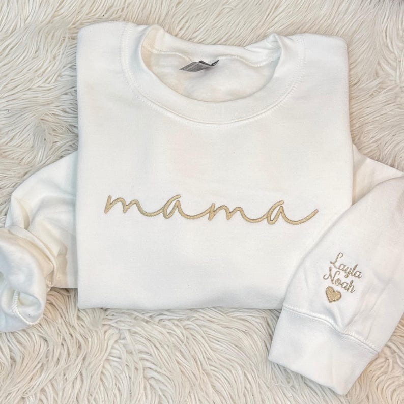 Custom Mama Embroidered Sweatshirt, Mama Sweatshirt, Personalized Mom Embroidered Sweatshirt, Pregnancy Announcement, Mother's day ideal Gift