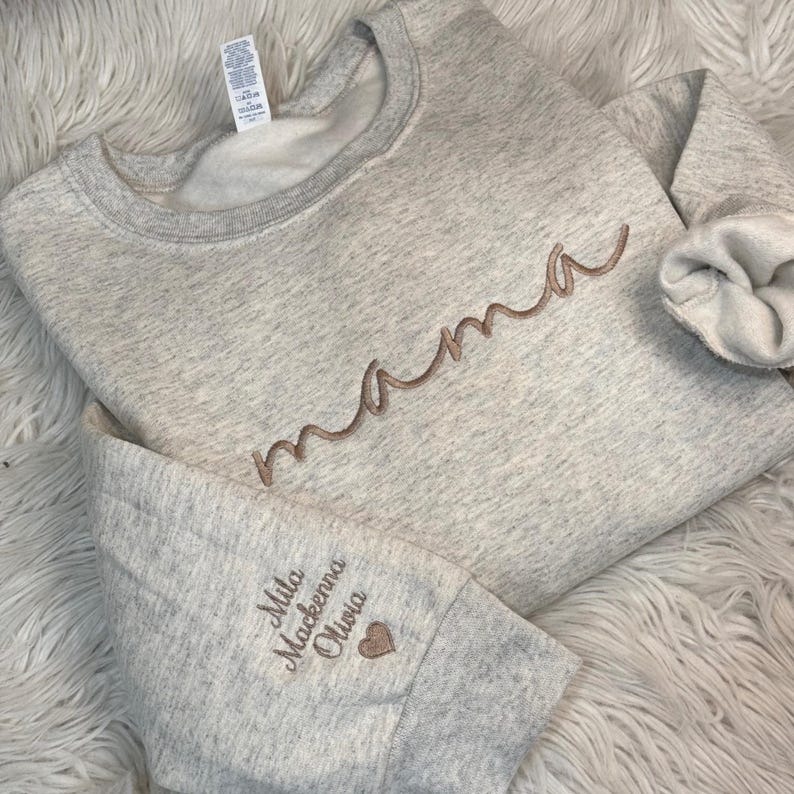 Custom Mama Embroidered Sweatshirt, Mama Sweatshirt, Personalized Mom Embroidered Sweatshirt, Pregnancy Announcement, Mother's day ideal Gift