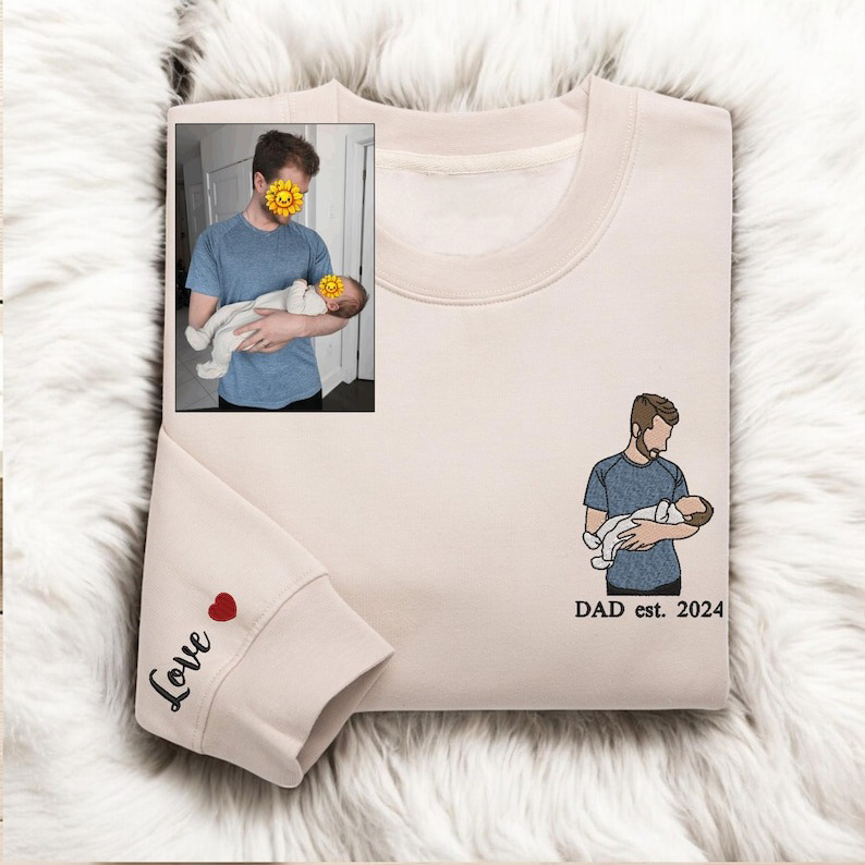 Custom Photo on Sweatshirt Embroidered Sleeve, Personalized Dad Portrait t shir, sweatshirt Hoodie from Your Photo, Funny Dad shirt, Unique Father's Day Gifts