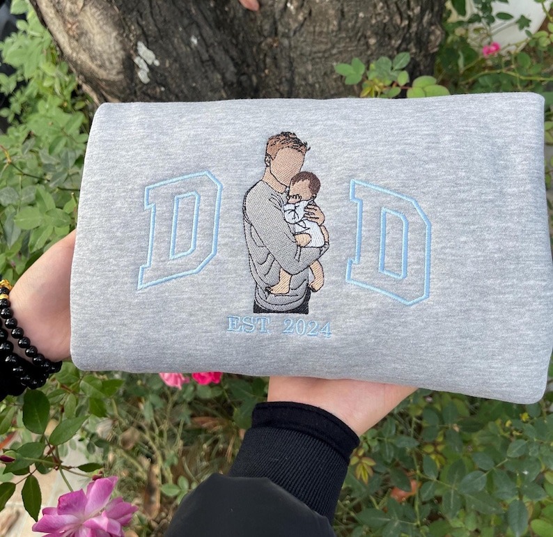 Embroidered Dad Sweatshirt, Custom embroidered father tshirt, custom father embroidered tshirt, Custom embroidered photo