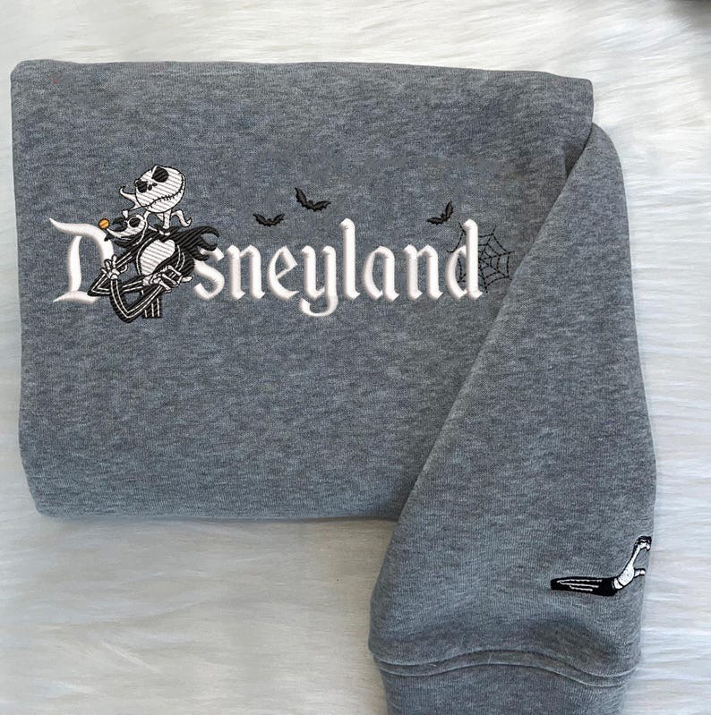 Couple Cartoon Skeleton Embroidered Sweatshirt, Couple Halloween Sweatshirt, Halloween Embroidered Sweatshirt, Anniversary Gift