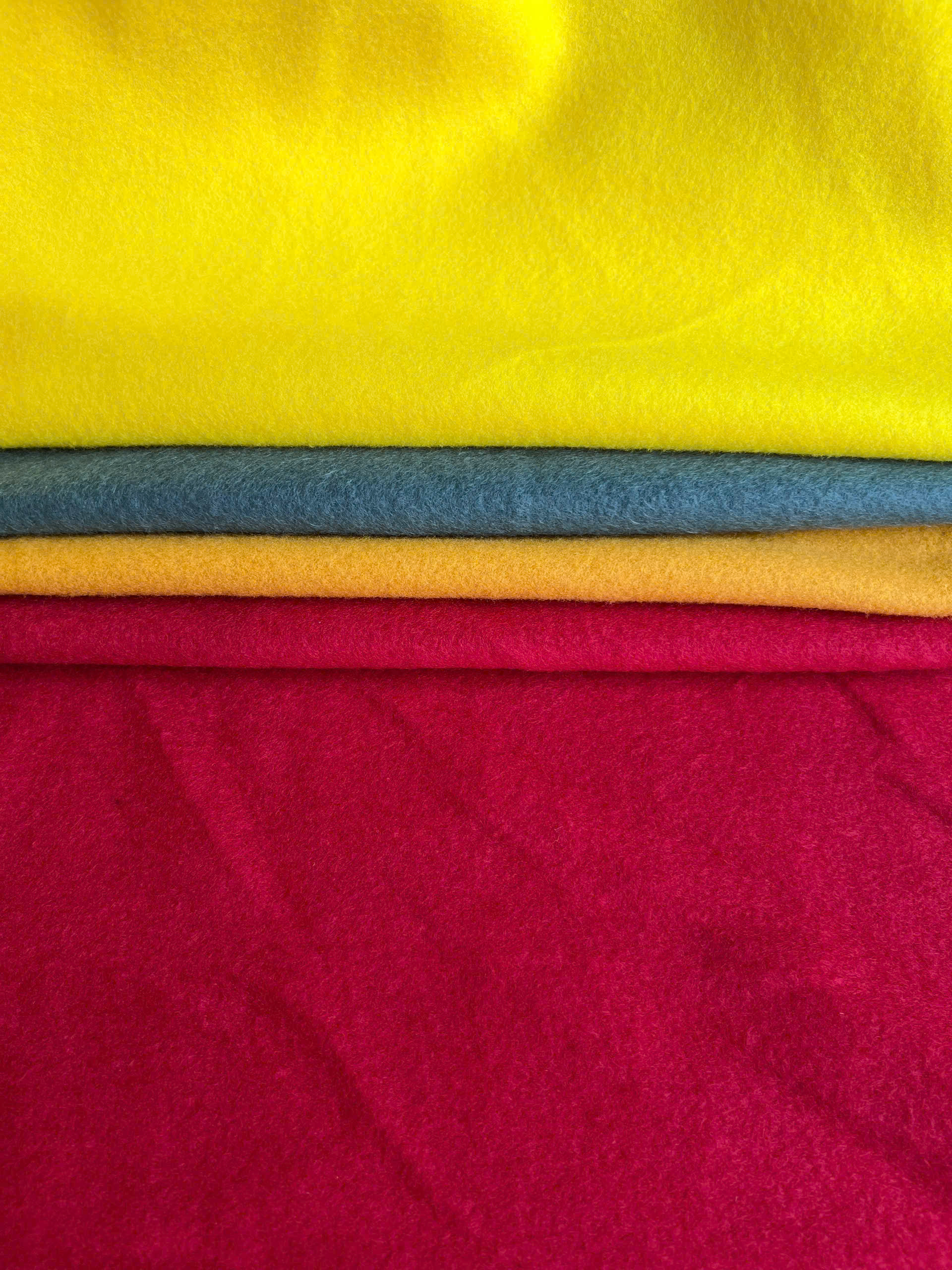 Nỉ bông ( 100% polyster)